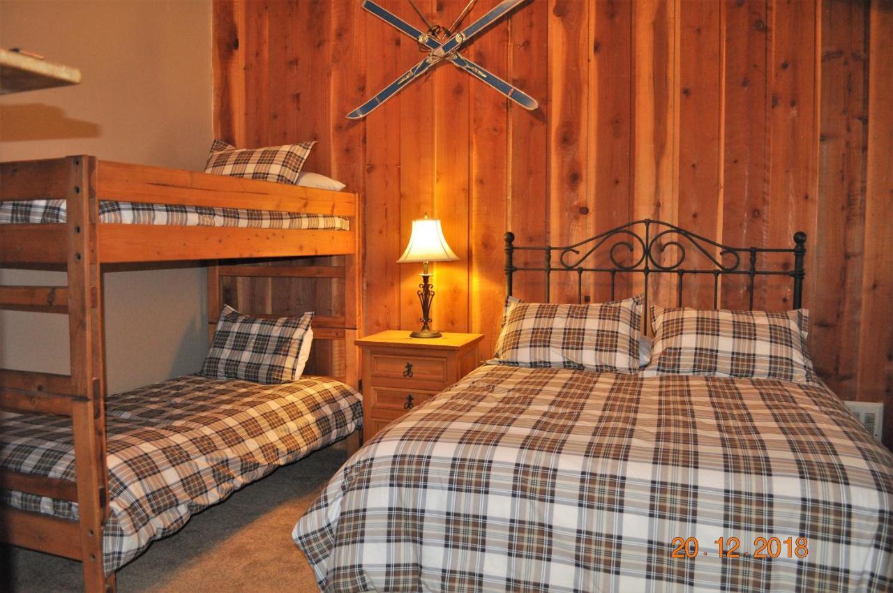 Mammoth & Racquet Club #38 - Pet Okay Vakantiehuis